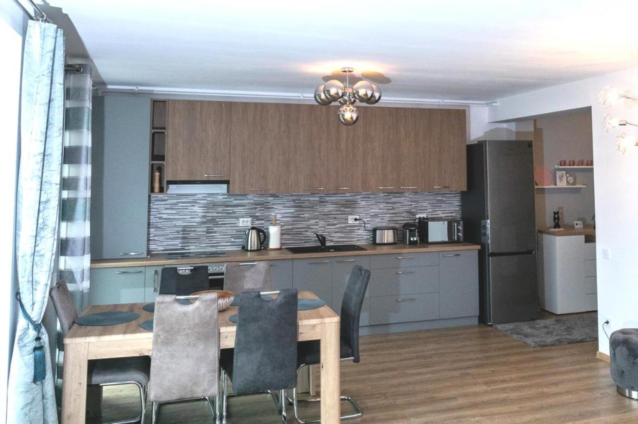 Apartament Luxury Miruna Apartment Rîşnov Екстериор снимка