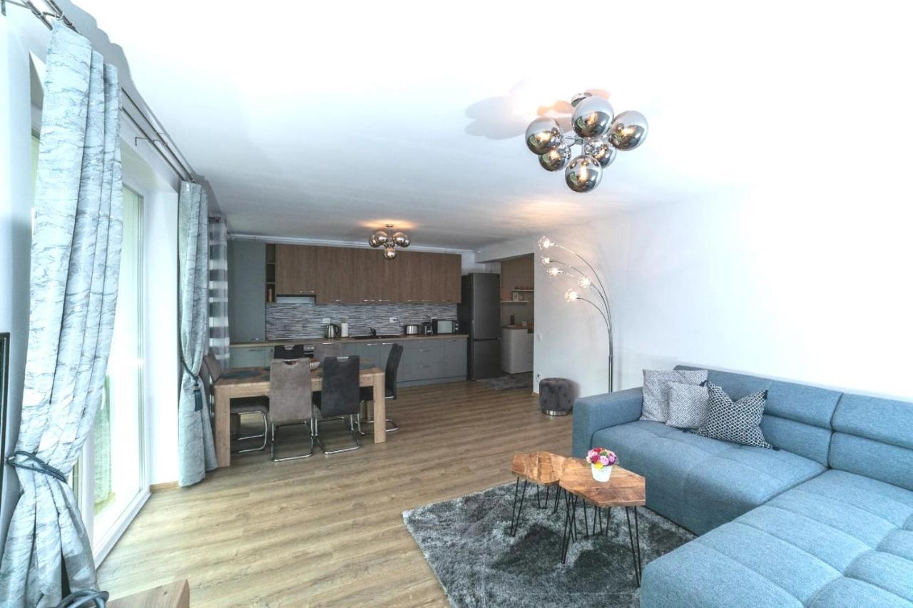 Apartament Luxury Miruna Apartment Rîşnov Екстериор снимка